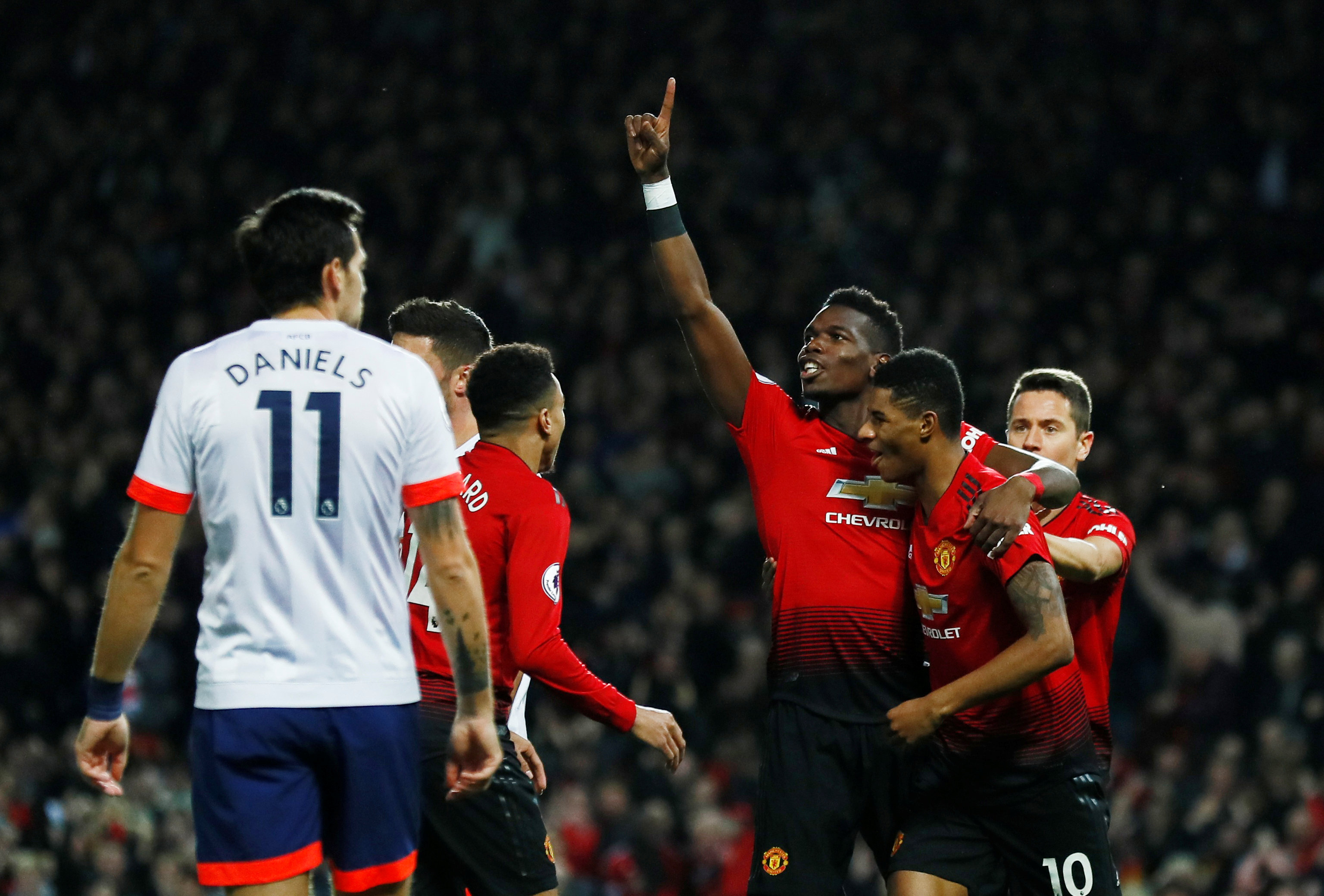 众的攻击手 众的攻击手