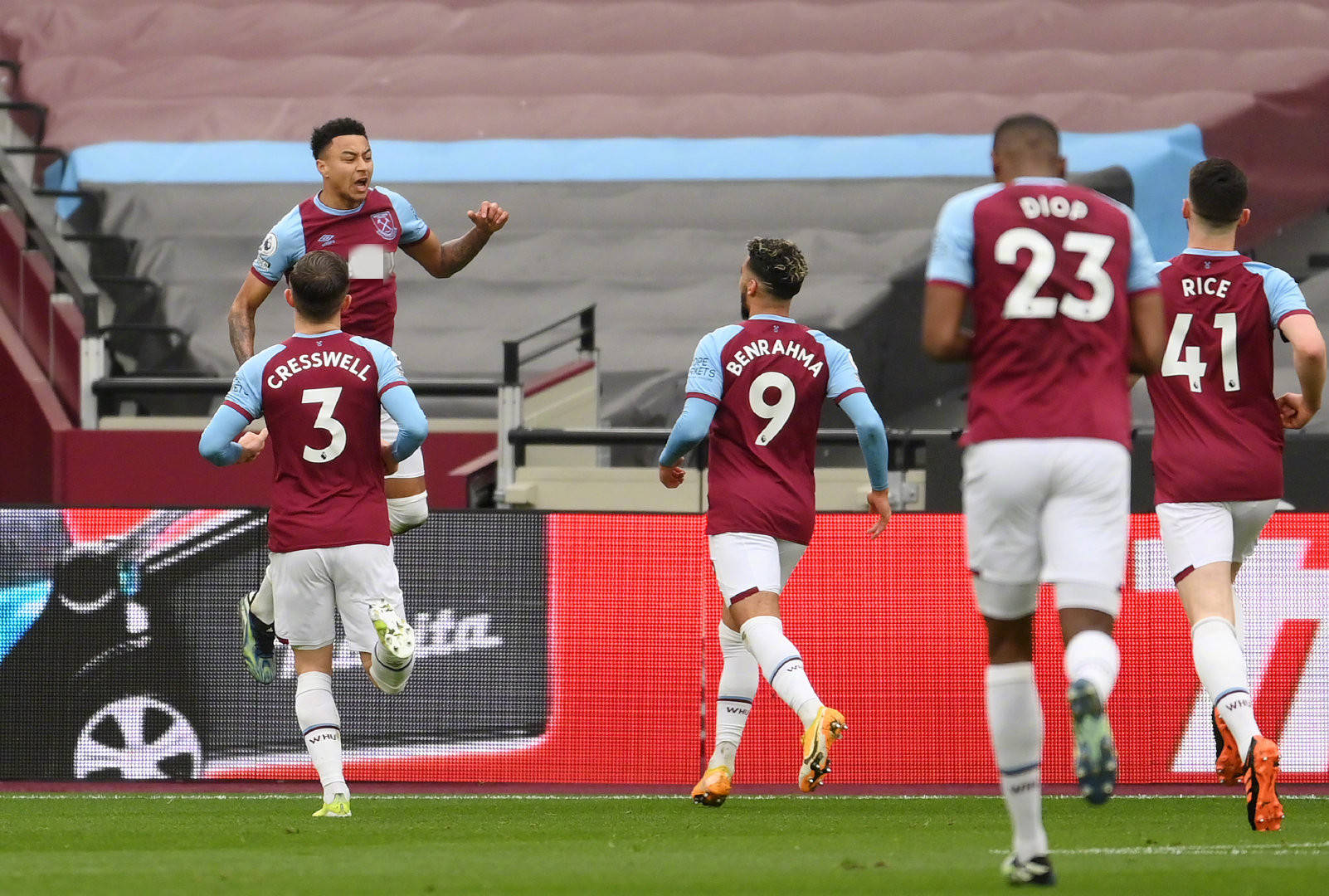 委会成员在 委会成员在